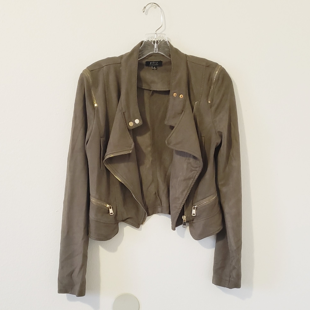 Versatile Forest Green Jacket